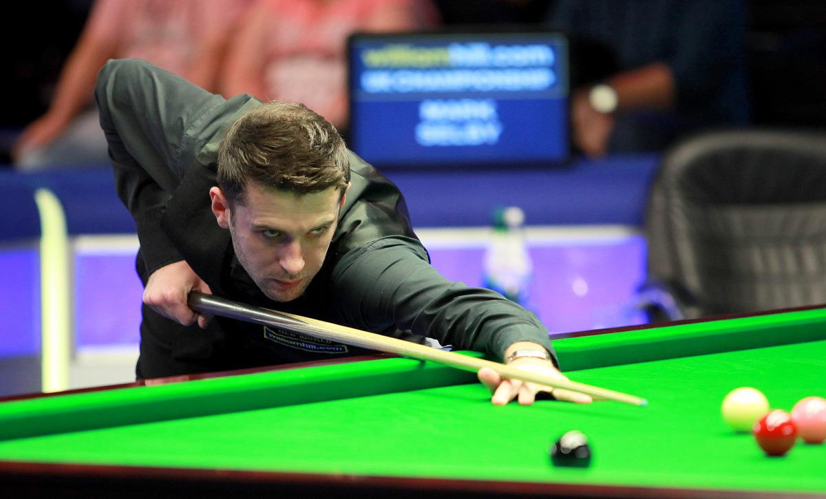 中超-塞尔吉尼奥传 亚泰4-0西海岸结束连败